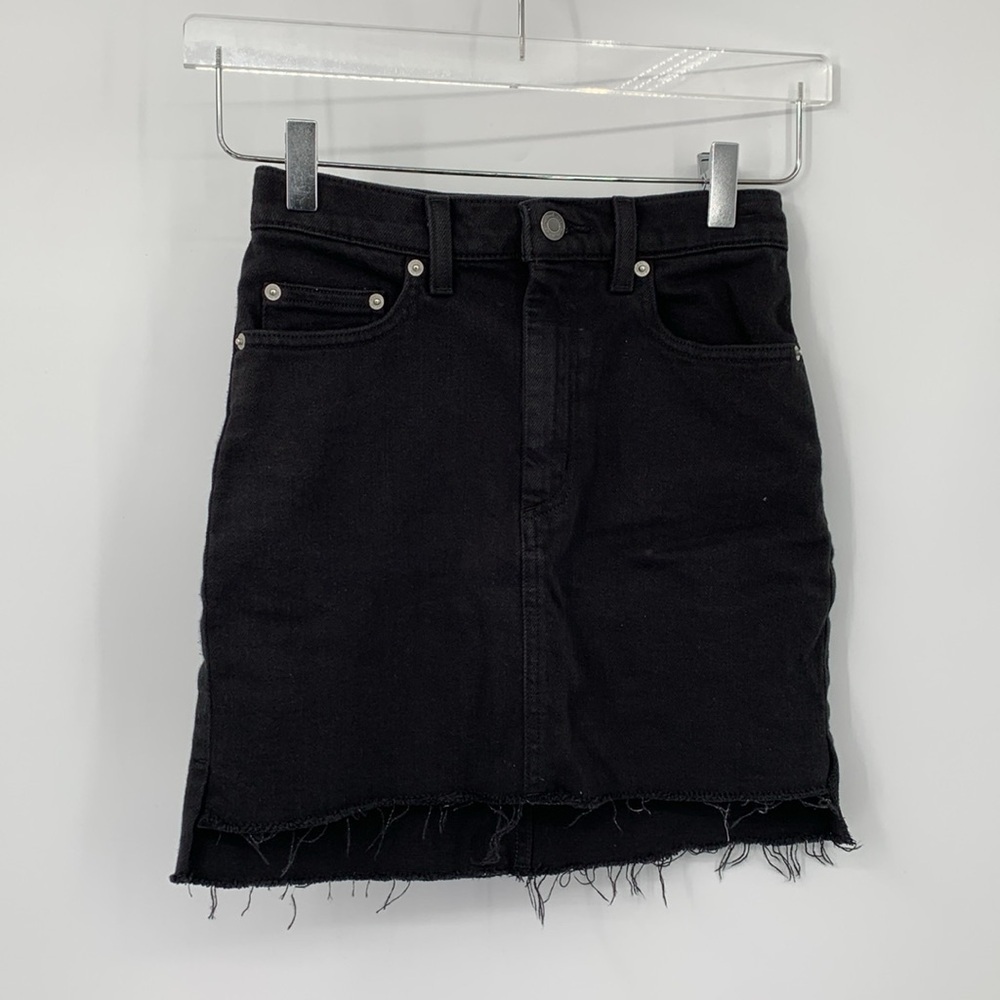 Wilfred Free stretch cotton denim jean mini skirt black raw step hem frayed 0